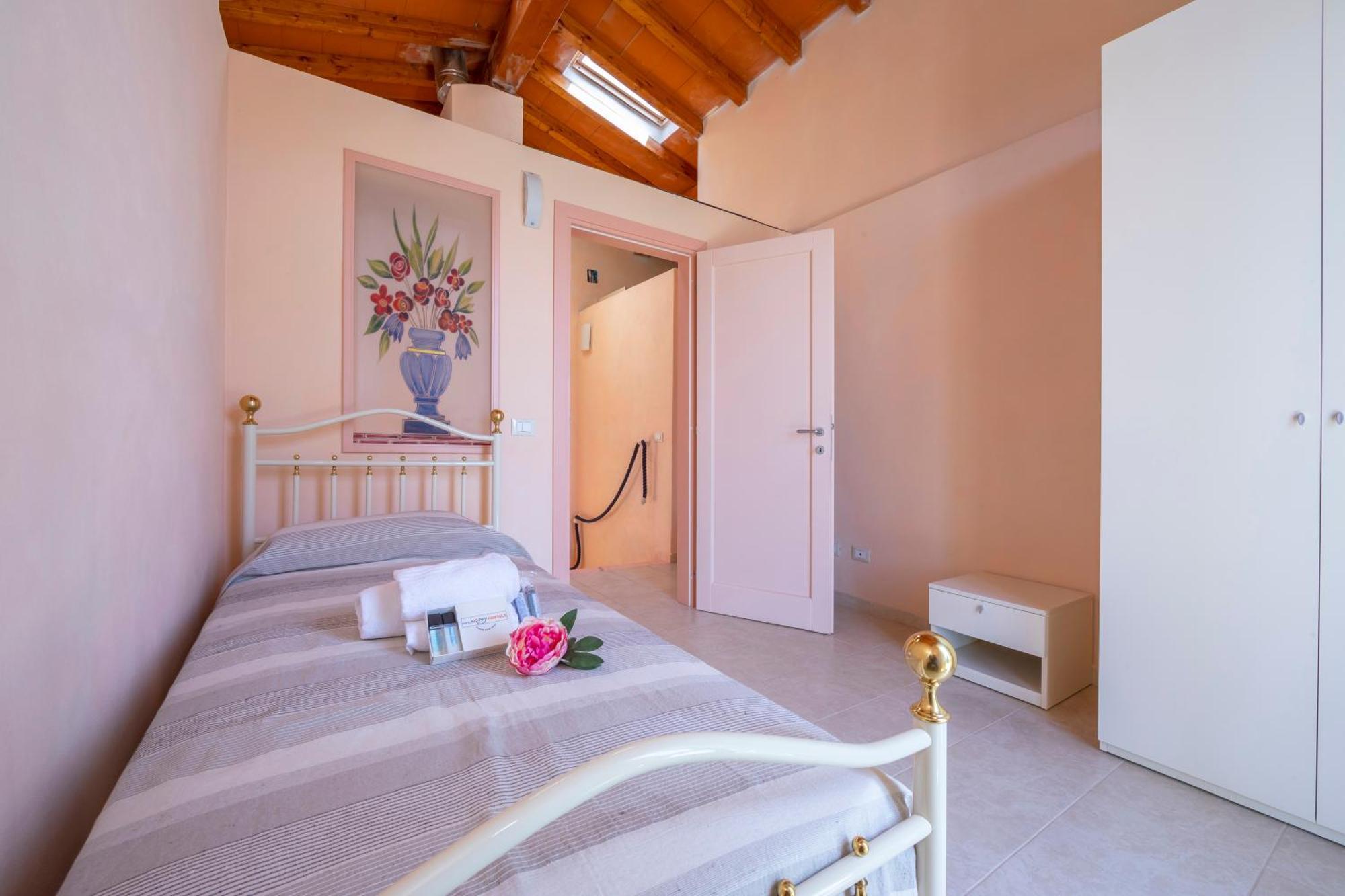 Villa Clara Few Km From The Sea - Happy Rentals Pietrasanta Eksteriør bilde
